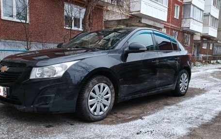Chevrolet Cruze II, 2015 год, 800 000 рублей, 3 фотография