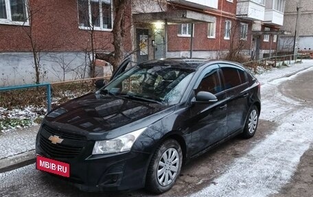 Chevrolet Cruze II, 2015 год, 800 000 рублей, 2 фотография