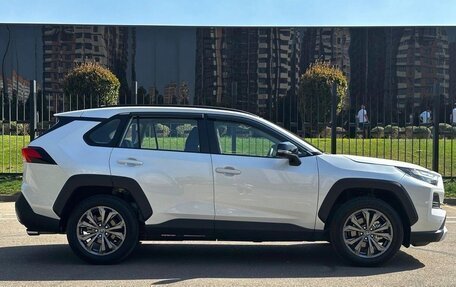 Toyota RAV4, 2025 год, 4 120 000 рублей, 3 фотография