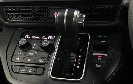 Honda Stepwgn, 2022 год, 1 990 007 рублей, 8 фотография