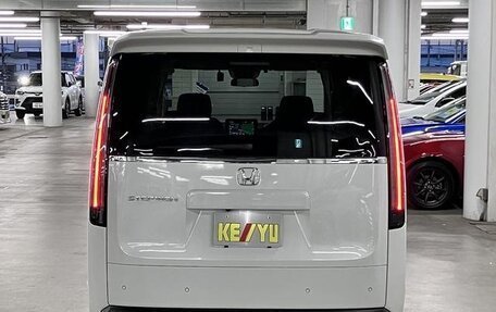 Honda Stepwgn, 2022 год, 1 990 007 рублей, 4 фотография