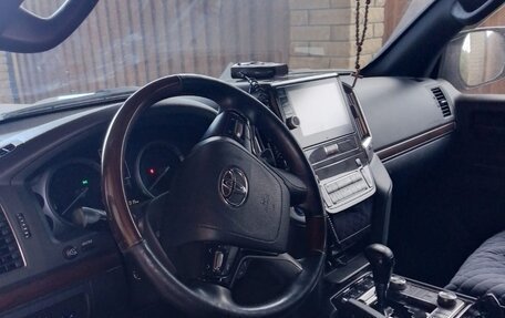 Toyota Land Cruiser 200, 2018 год, 6 500 000 рублей, 12 фотография