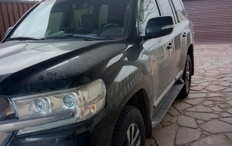 Toyota Land Cruiser 200, 2018 год, 6 500 000 рублей, 4 фотография