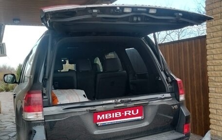 Toyota Land Cruiser 200, 2018 год, 6 500 000 рублей, 10 фотография