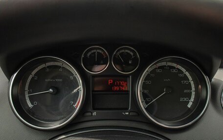 Peugeot 408 I рестайлинг, 2013 год, 650 000 рублей, 23 фотография