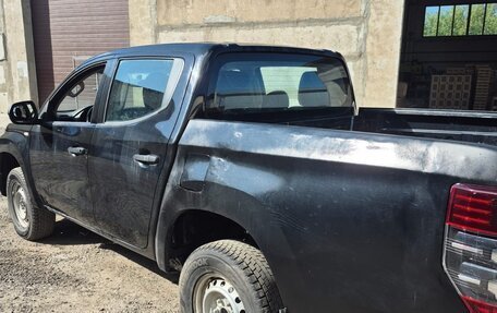 Mitsubishi L200 IV рестайлинг, 2019 год, 1 950 000 рублей, 2 фотография