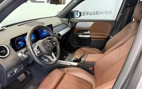 Mercedes-Benz GLB, 2022 год, 2 800 000 рублей, 7 фотография