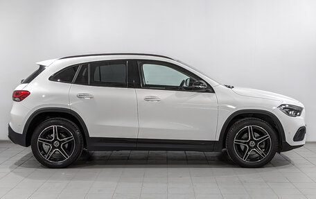 Mercedes-Benz GLA, 2021 год, 3 725 000 рублей, 4 фотография