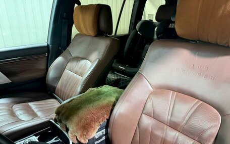 Toyota Land Cruiser 200, 2019 год, 9 150 000 рублей, 4 фотография