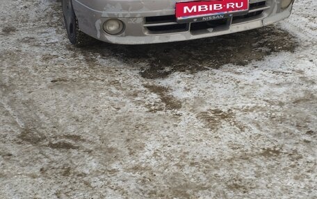 Nissan Avenir II, 2001 год, 389 000 рублей, 1 фотография