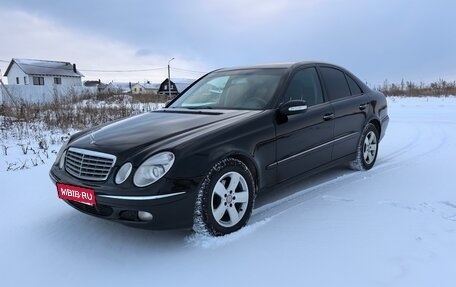 Mercedes-Benz E-Класс, 2003 год, 650 000 рублей, 1 фотография