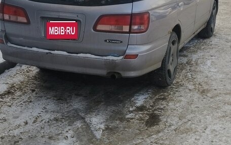 Nissan Avenir II, 2001 год, 389 000 рублей, 5 фотография