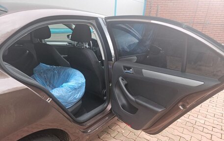 Volkswagen Jetta VI, 2016 год, 1 650 000 рублей, 3 фотография