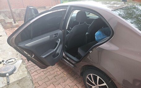 Volkswagen Jetta VI, 2016 год, 1 650 000 рублей, 6 фотография