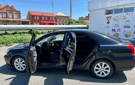 Toyota Avensis III рестайлинг, 2004 год, 850 000 рублей, 17 фотография