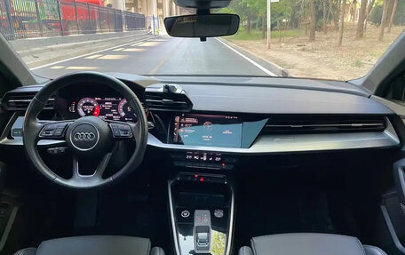 Audi A3, 2022 год, 2 350 000 рублей, 5 фотография