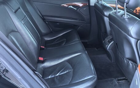 Mercedes-Benz E-Класс, 2003 год, 650 000 рублей, 13 фотография