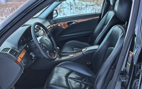 Mercedes-Benz E-Класс, 2003 год, 650 000 рублей, 10 фотография