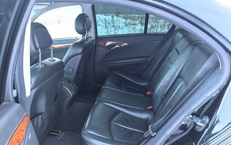 Mercedes-Benz E-Класс, 2003 год, 650 000 рублей, 12 фотография