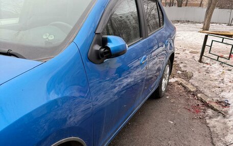 Renault Logan II, 2015 год, 880 000 рублей, 3 фотография