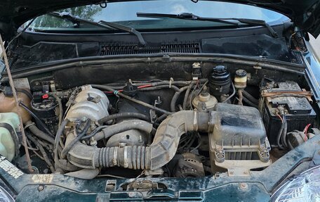 Chevrolet Niva I рестайлинг, 2003 год, 235 000 рублей, 5 фотография