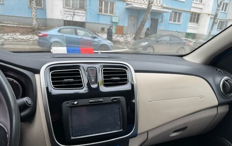 Renault Logan II, 2015 год, 880 000 рублей, 6 фотография