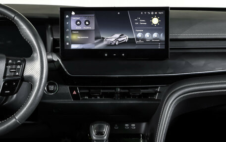 Toyota Camry, 2024 год, 3 989 000 рублей, 14 фотография