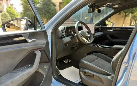 Volkswagen Tiguan, 2024 год, 4 835 998 рублей, 6 фотография