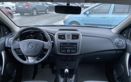 Renault Logan II, 2017 год, 663 000 рублей, 13 фотография