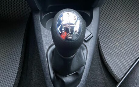 Renault Logan II, 2017 год, 663 000 рублей, 17 фотография