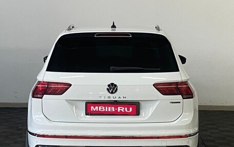 Volkswagen Tiguan II, 2021 год, 2 950 000 рублей, 6 фотография