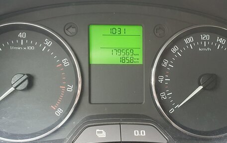 Skoda Fabia II, 2011 год, 430 000 рублей, 7 фотография