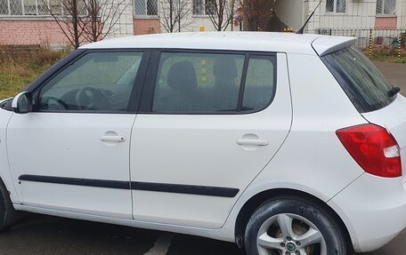 Skoda Fabia II, 2011 год, 430 000 рублей, 4 фотография