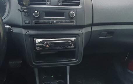 Skoda Fabia II, 2011 год, 430 000 рублей, 9 фотография