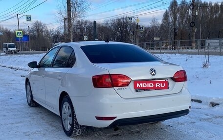 Volkswagen Jetta VI, 2014 год, 1 230 000 рублей, 3 фотография
