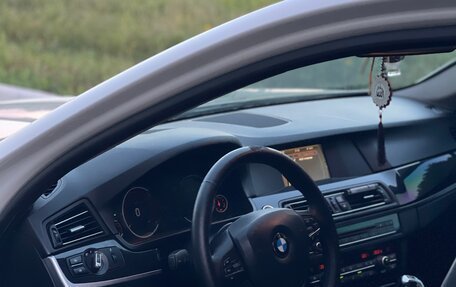 BMW 5 серия, 2013 год, 1 700 000 рублей, 9 фотография