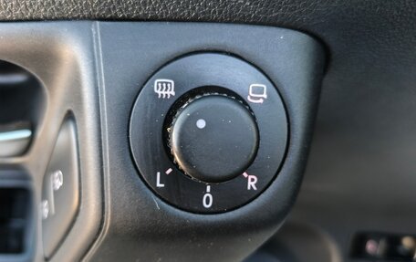 Volkswagen Polo VI (EU Market), 2017 год, 1 100 000 рублей, 15 фотография