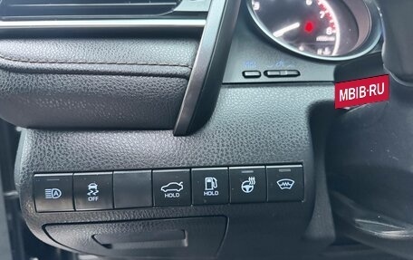 Toyota Camry, 2020 год, 2 499 000 рублей, 12 фотография