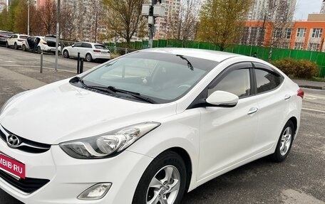 Hyundai Avante, 2010 год, 1 020 000 рублей, 3 фотография