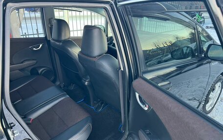 Honda Fit Shuttle I рестайлинг, 2013 год, 1 089 000 рублей, 11 фотография