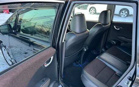 Honda Fit Shuttle I рестайлинг, 2013 год, 1 089 000 рублей, 13 фотография