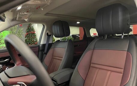 Land Rover Range Rover Evoque II, 2025 год, 6 190 000 рублей, 15 фотография