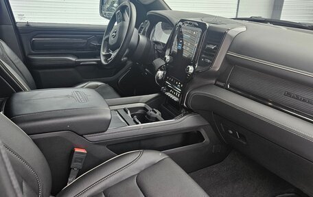 Rambler 1500, 2023 год, 11 000 000 рублей, 8 фотография