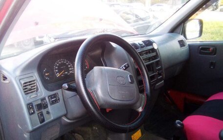 Toyota HiAce, 2000 год, 650 000 рублей, 8 фотография