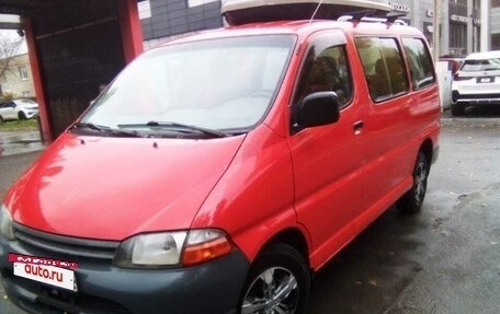 Toyota HiAce, 2000 год, 650 000 рублей, 2 фотография