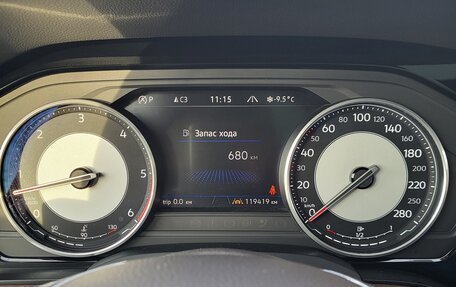 Volkswagen Touareg III, 2019 год, 5 000 000 рублей, 11 фотография