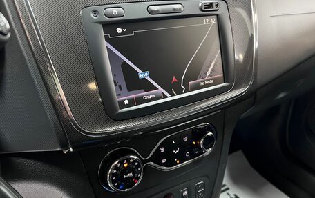 Renault Logan II, 2020 год, 1 395 000 рублей, 21 фотография