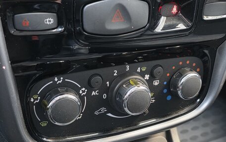 Renault Duster I рестайлинг, 2012 год, 1 250 000 рублей, 14 фотография