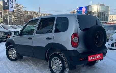 Chevrolet Niva I рестайлинг, 2017 год, 500 000 рублей, 4 фотография