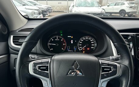 Mitsubishi Pajero Sport III рестайлинг, 2021 год, 3 400 000 рублей, 8 фотография